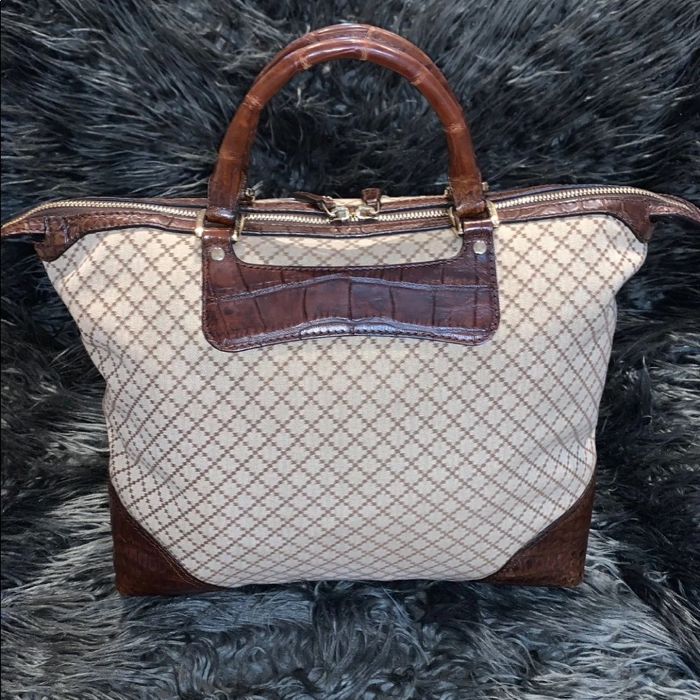 Gucci - Picture 2 of 14